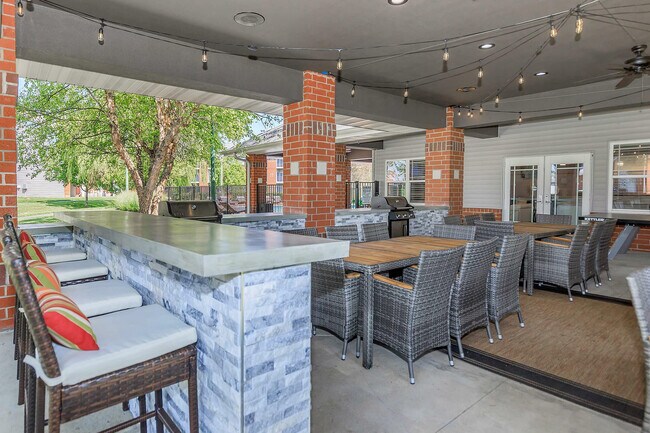 Parrilla al aire libre LAR - Longacre Apartment Resort