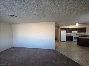 Building Photo - 873 Mantis Way