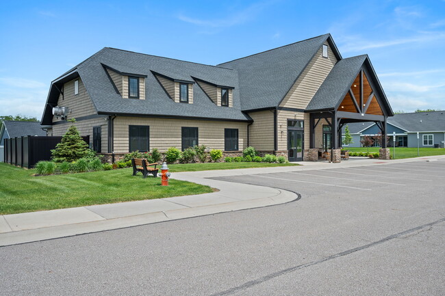 Building Photo - The Villas at Bakers Ridge