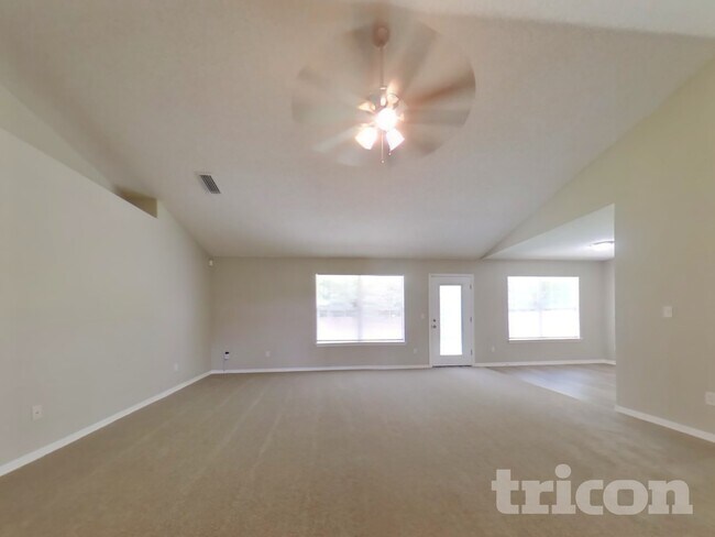 Foto del edificio - 2727 Fox Creek Dr E