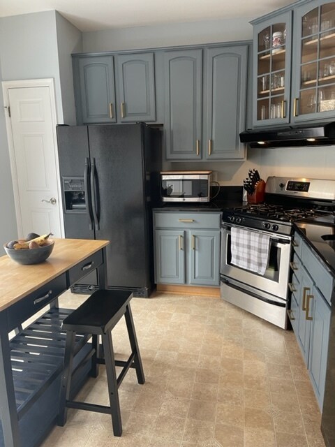 Foto del edificio - 3724 Hampton Ct