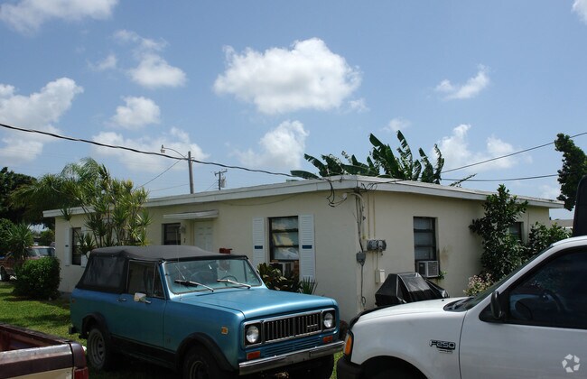 Foto del edificio - 5924-5934 Taylor St