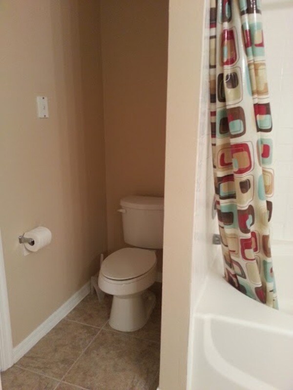 Building Photo - 5572 Metrowest Blvd