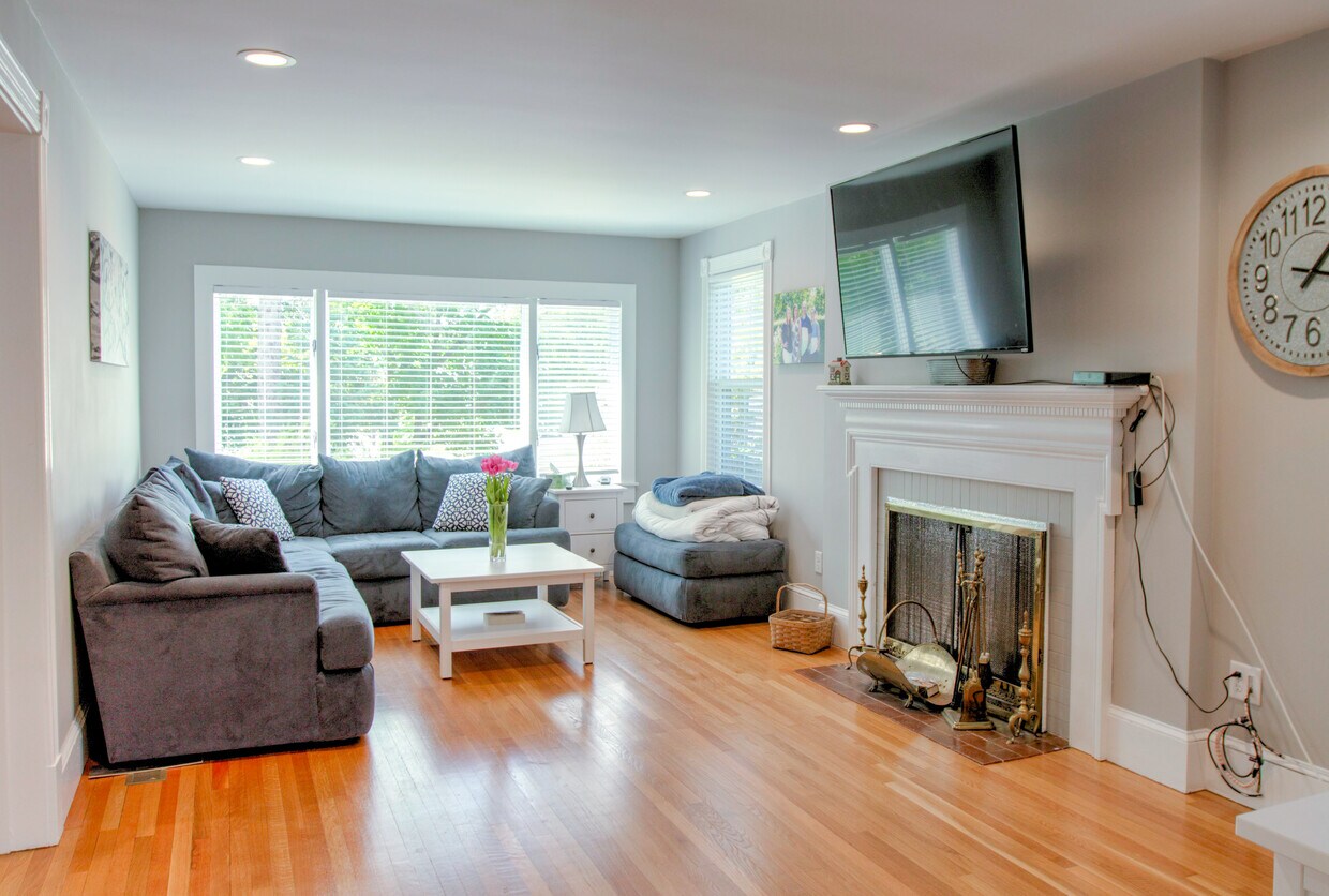 Foto principal - 37 Billerica Rd