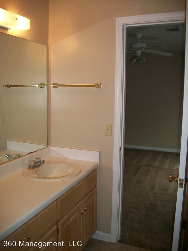 Foto del edificio - 720 Yeager Ln