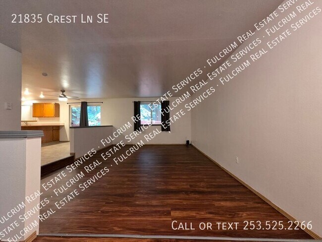 Foto del edificio - 21835 Crest Ln SE
