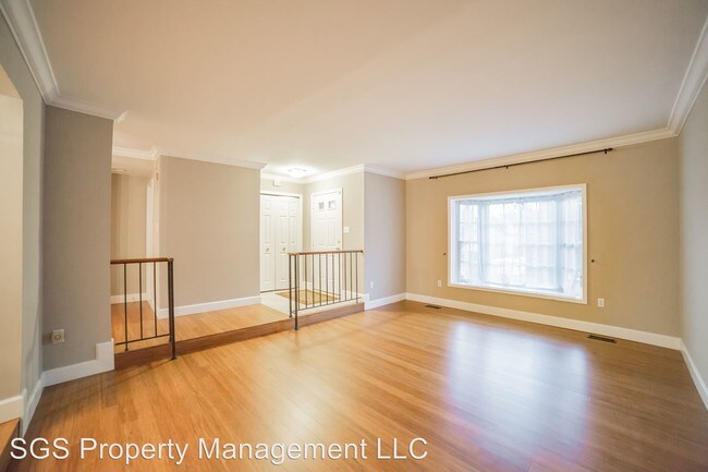 Building Photo - 7802 Butterfield Ln