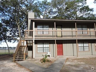 Building Photo - 2811 Langley Ave