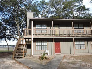 Building Photo - 2811 Langley Ave