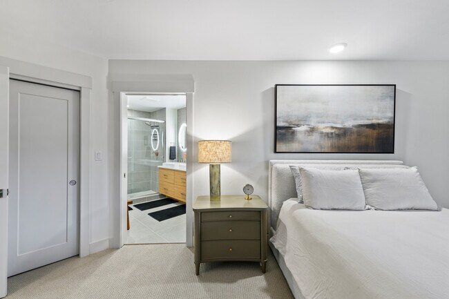 Foto del edificio - 144 Ski Idlewild Rd