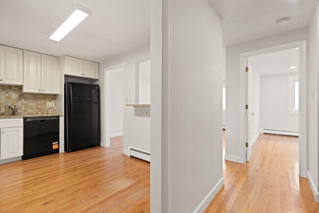 Building Photo - 215 Massachusetts Ave