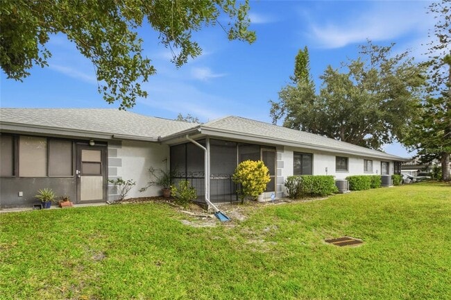 Foto del edificio - 2701 Countryside Blvd