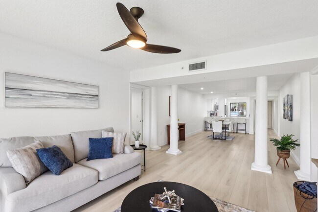 Foto del edificio - 1601 Marina Isle Way