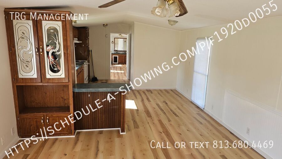 Foto principal - 126 Pompano Dr