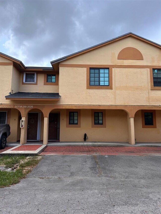 Building Photo - 1595 SW 122nd Ave