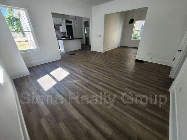 Foto del edificio - 2320 N 13th St
