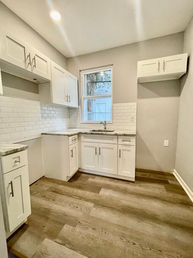 Foto del edificio - 2544 N Napa St