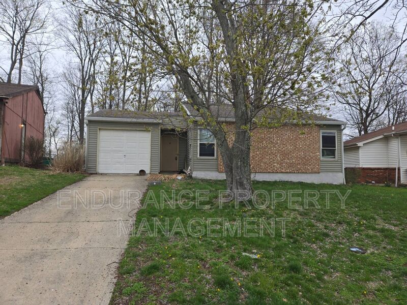 Foto principal - 7162 Woodridge Dr