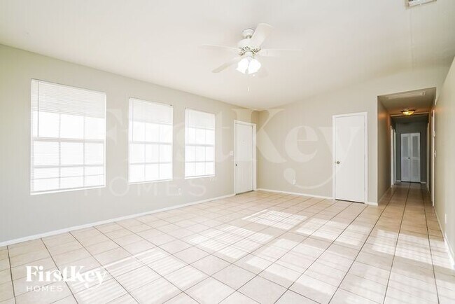 Foto del edificio - 2120 NE 16th Pl