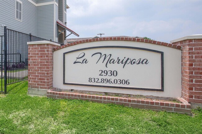 Foto del edificio - 2930 Plum Creek Ln