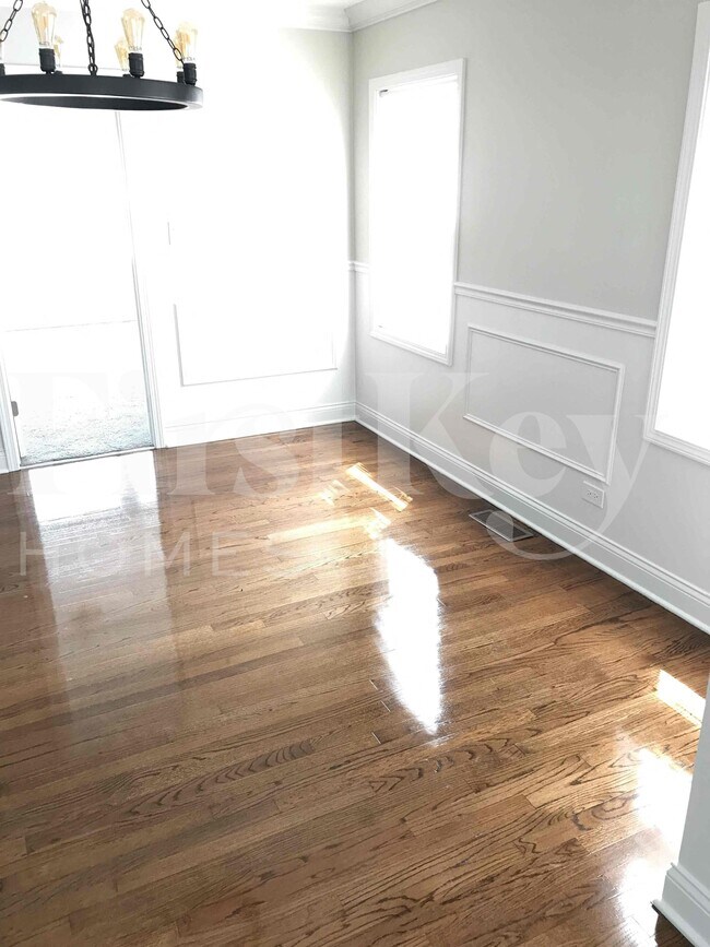 Foto del edificio - 2607 W 81st St