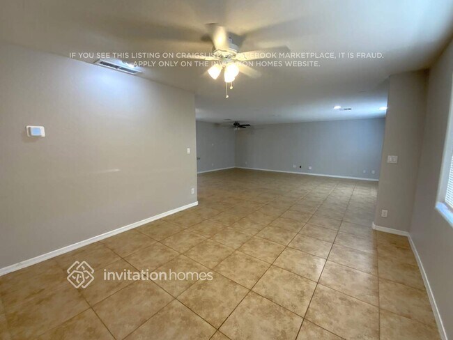 Foto del edificio - 12621 N 37th Dr
