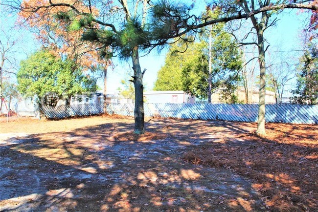 Building Photo - 232 Oak Glenn Rd