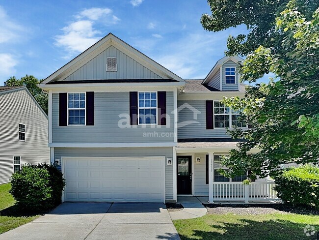 Building Photo - 15215 Edgewater Forest Ln
