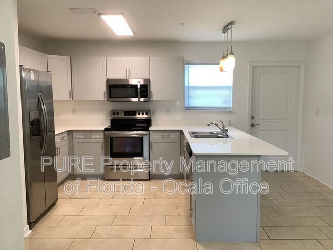 Foto del edificio - 339 NE Sanchez Ave