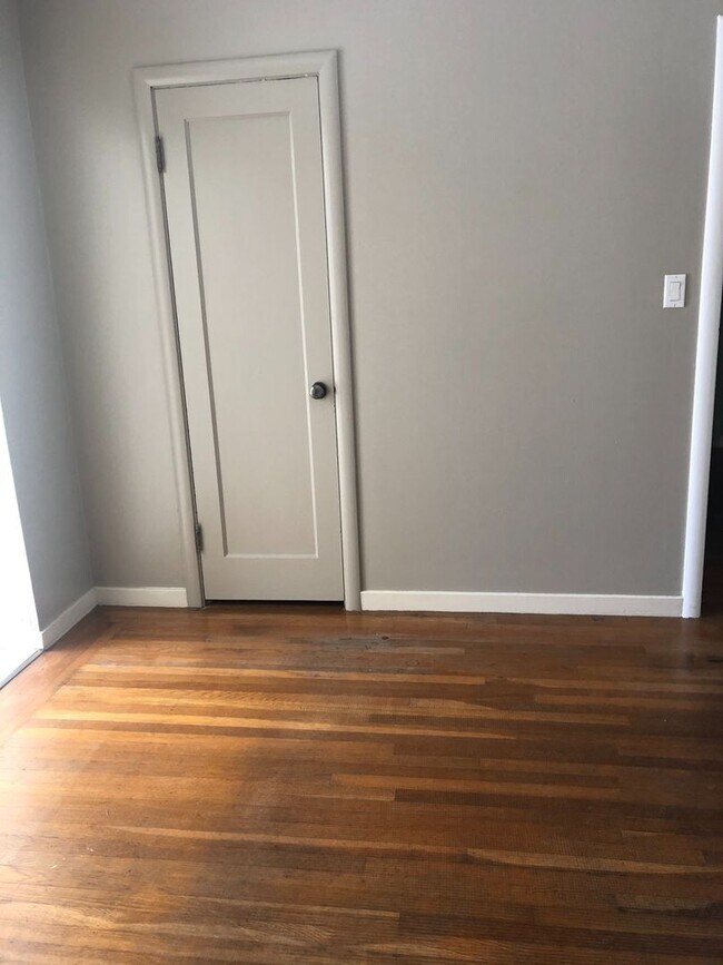 Building Photo - Cute Sacramento Home - Photos Coming Soon