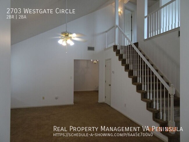 Foto del edificio - 2703 Westgate Cir