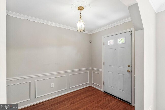 Foto del edificio - 2852 Yarn Ct