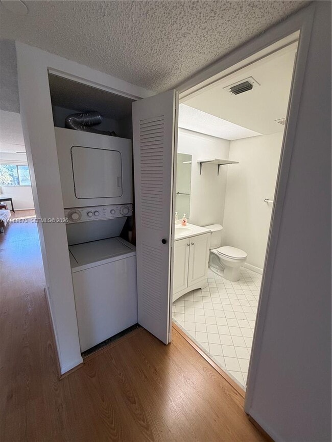 Building Photo - 12650 SW 15th St