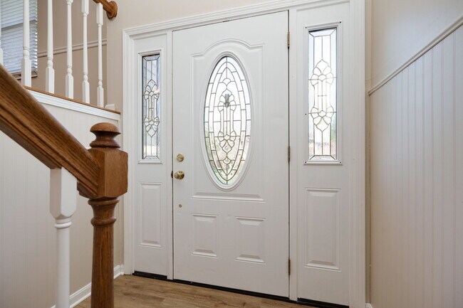 Foto del edificio - 3800 Corkwood Dr