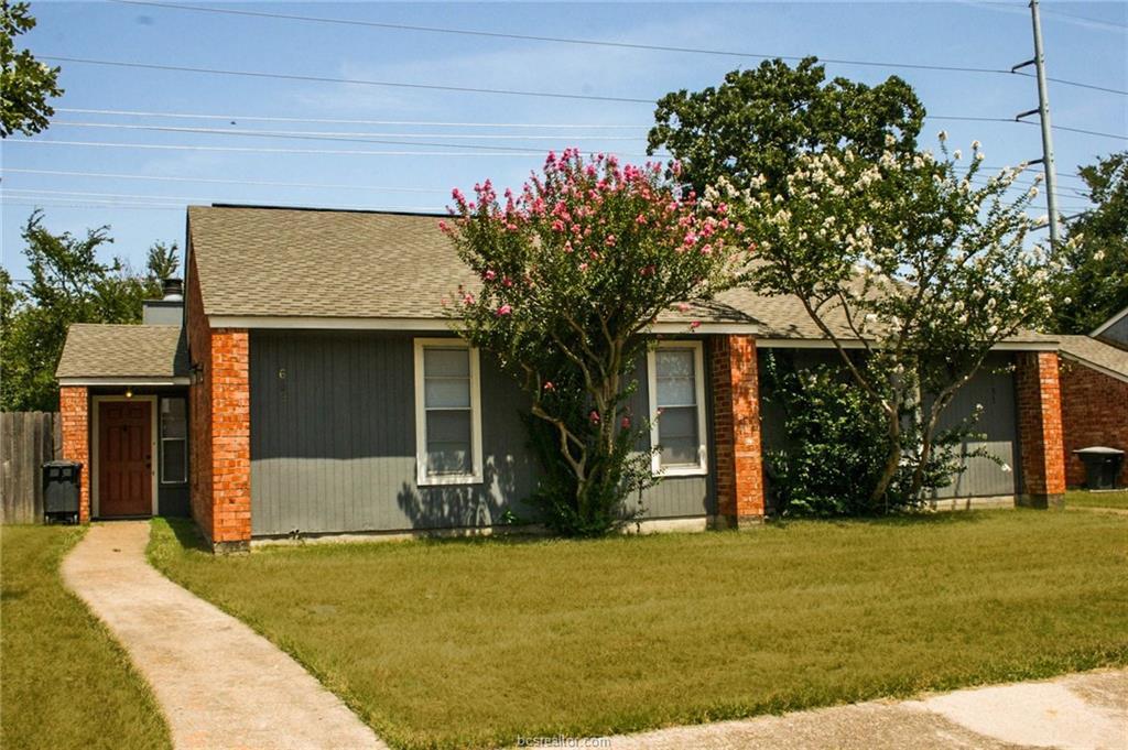 Primary Photo - 601 W Ridge Dr