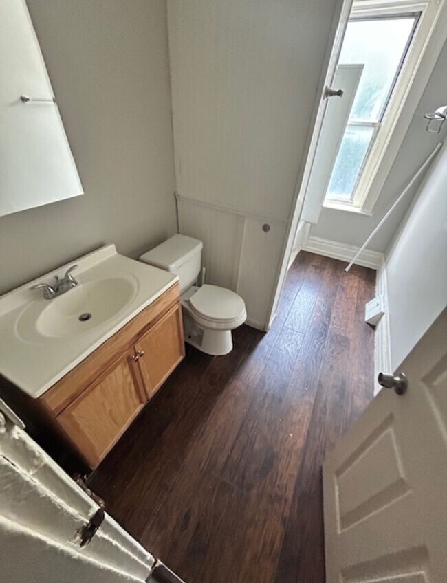 Building Photo - Pittsburgh - 3 Bed 2 Bath - Just Renovated
