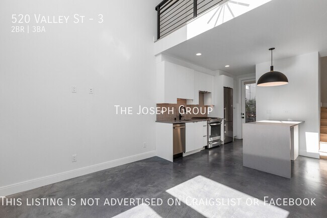 Building Photo - Urban views abound in this incredibly mode...