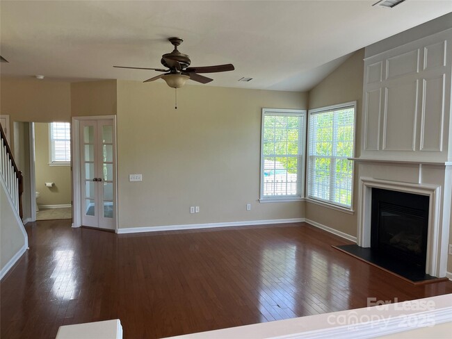 Building Photo - 2409 Logan Field Drive