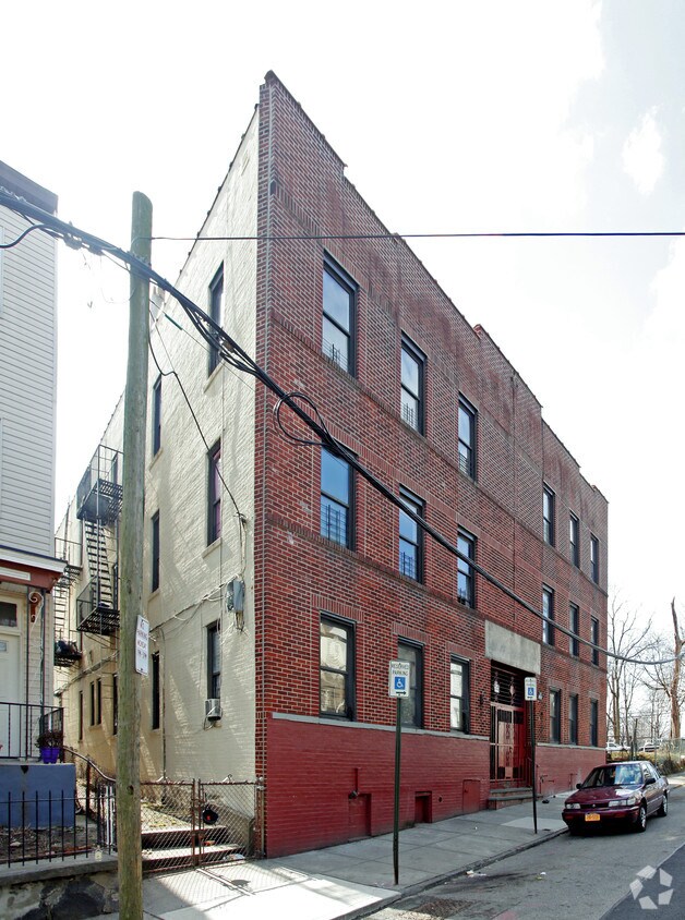 Foto del edificio - 2-4 Lafayette Pl