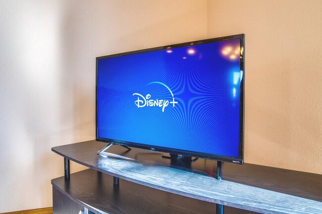 Building Photo - 19 E King St