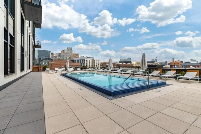 Foto del edificio - 150 1st St