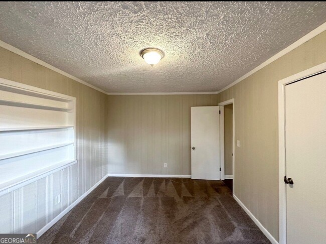 Foto del edificio - 1737 McKenzie Dr