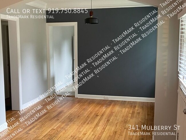 Building Photo - 341 Mulberry St