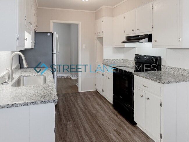 Building Photo - Charming 3 Bedroom in Augusta!