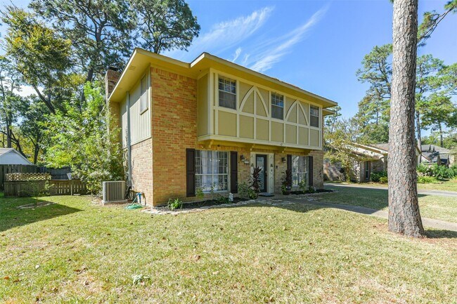 Foto del edificio - 3728 Autumn Ln