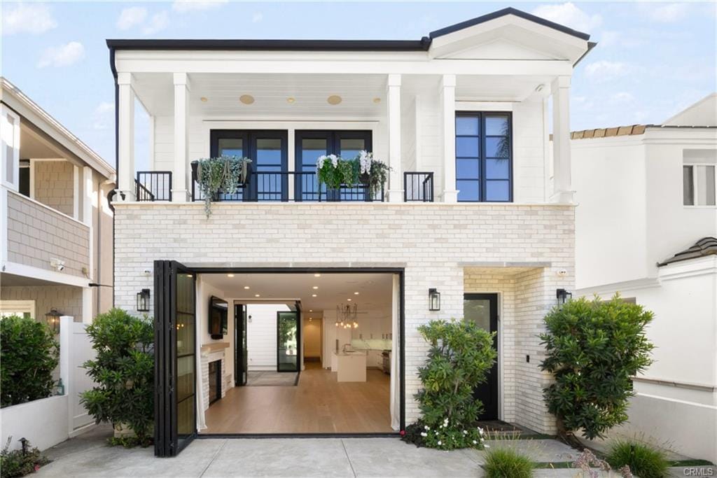 Foto principal - 616 Acacia Ave