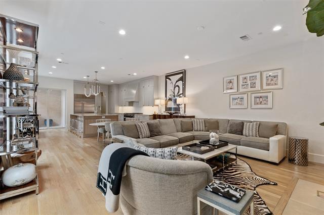 Foto del edificio - 4133 Normandy Ave