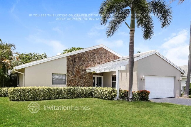 Foto del edificio - 7045 NW 3rd Ave