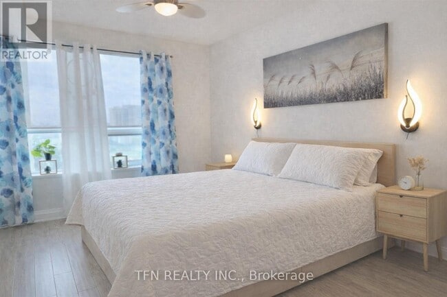 Building Photo - 30 N Park Rd