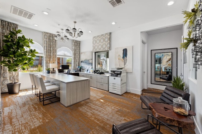 Foto del edificio - Colton Apartments